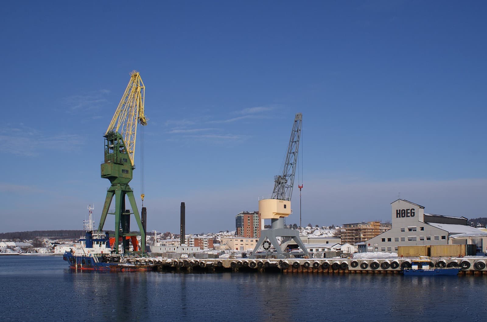 Larvik havn ved Kanalkai